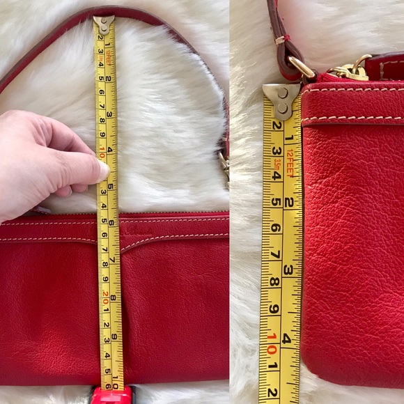 Dooney & Bourke red leather wristlet - Picture 8 of 8